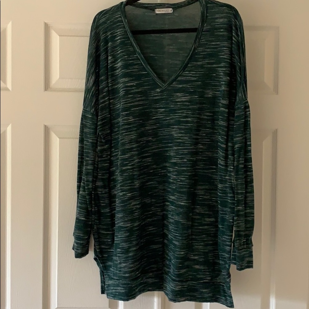 Piphany / Honey and Lace Highland V sweater